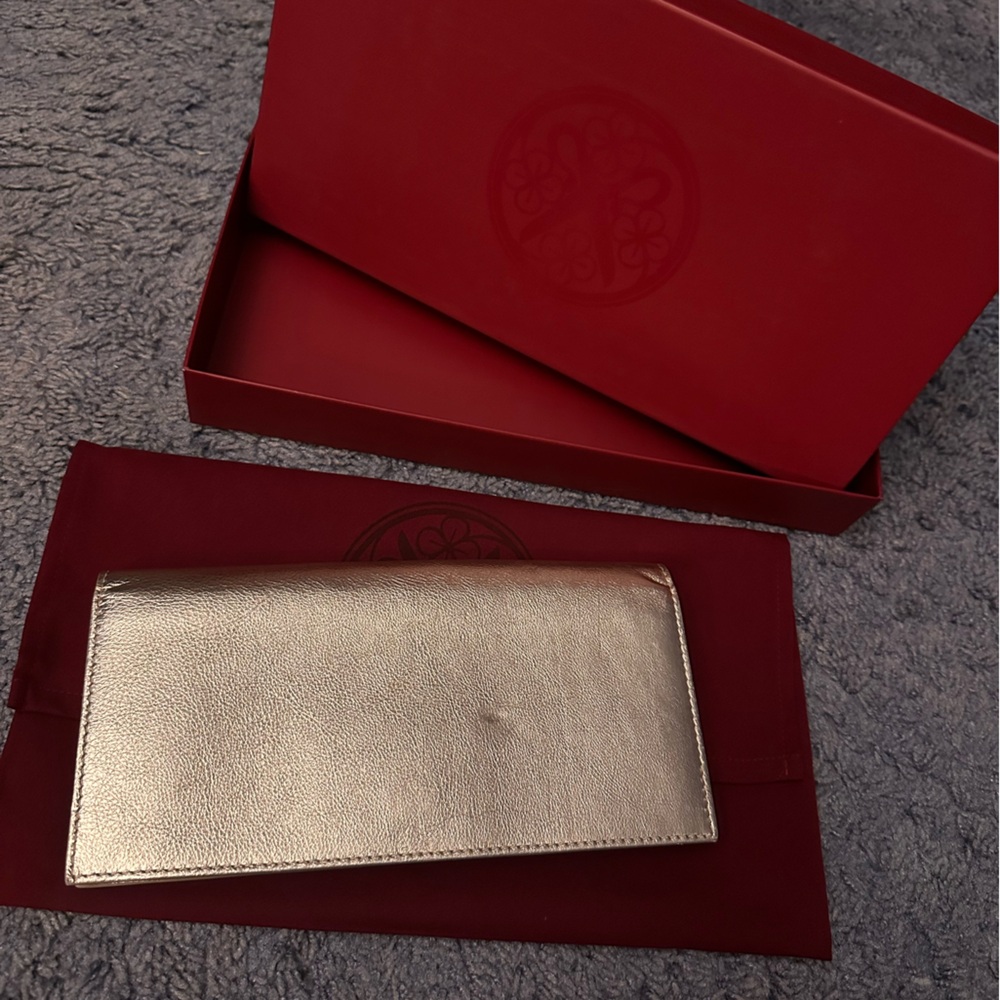 Perrin Paris clutch